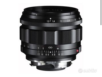 Voigtlander 50mm1.2 VM ii Leica M  con paraluce