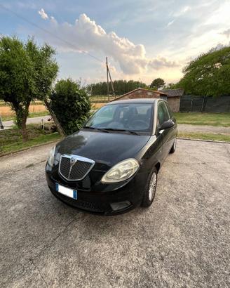 Lancia Ypsilon 1.2 Benzina 2008 - OK Neopatentati