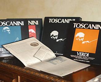 N.41 dischi in vinile 33 girl Arturo Toscanini i