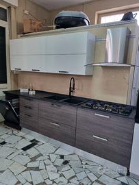 MERAVIGLIOSA CUCINA MODERNA SCAVOLINI