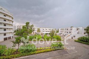 Appartamento di 80 m² con 3 locali e posto auto a 