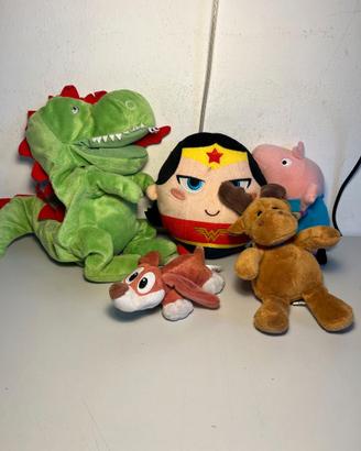 Lotto di peluche vari da bambini - peppa pig