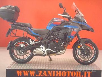 Benelli TRK 502 ABS -2023- CON SOLI 7800 KM