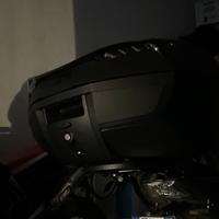 Givi V47 Monokey 48L + Shienalino Originale NUOVO