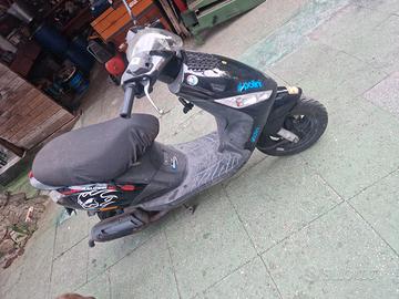 zip 50 2tempi piaggio anno 2011