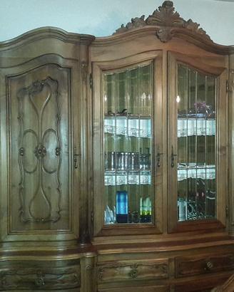 Sala in noce