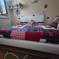 Letto matrimoniale Axil