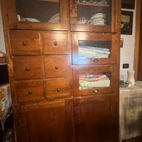 Credenza a legno massiccio