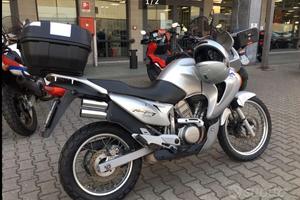 Moto Transalp 650 XL