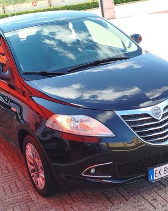 Lancia Ypsilon 1.3 DIESEL MULTIJET 95 CV PLATINUM