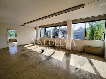Immobile di 218 m² a Poggibonsi