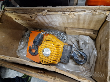 Paranco argano elettrico 380v 500kg. Nuovo