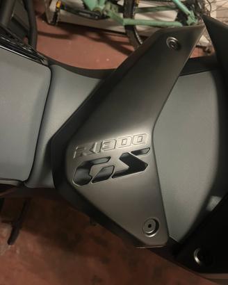 Fiancatine nere per BMW GS 1300 nuove