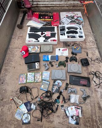 LOTTO RETRO CONSOLE GIOCHI E PISTE MACCHININE