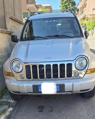 Jeep Cherokee 2 serie 2.8 CRD Limited