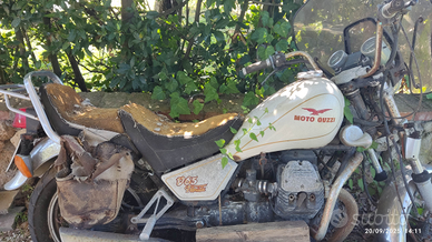 Moto Guzzi ferma da 15 anni, come da foto,