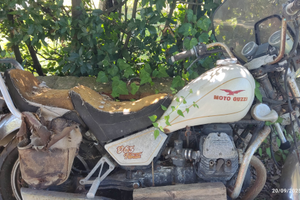 Moto Guzzi ferma da 15 anni, come da foto,