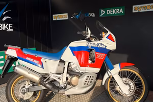 Honda Africa Twin XRV 750