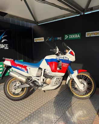 Honda Africa Twin XRV 750