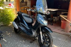 Beverly 125