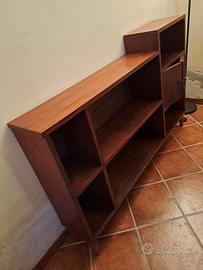 Mobili vari in legno