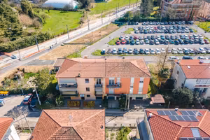 Ospedali: bifamiliare in orizzontale