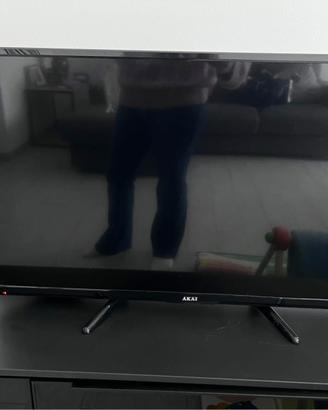 Tv akai 32”