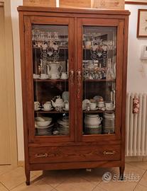Vetrina restaurata