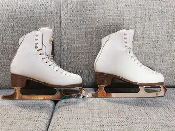 Pattini da ghiaccio Jackson Classique misura 7