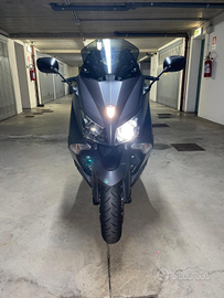 Tmax 530 del 2012