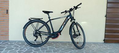 E-bike bicicletta elettrica KTM