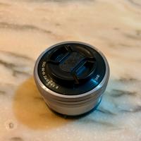 Sony obiettivo Sony E PZ 16-50mm f/3.5-5.6 OSS