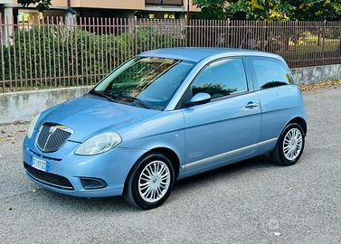LANCIA YPISILON 1.2 BENZINA OK NEO PATENTATI