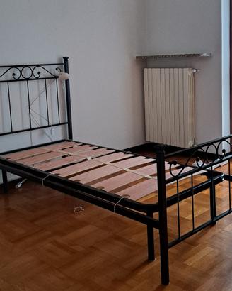 LETTO SINGOLO  IN FERRO  
