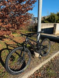 Trek Slash 9.8 da 29 + upgrade taglia L