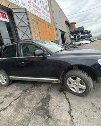 Ricambi Volkswagen Touareg 2.5 TDI R5 del 2005