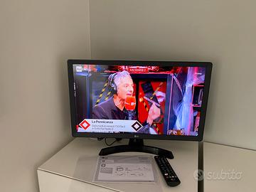 TV / Monitor LG 24 pollici