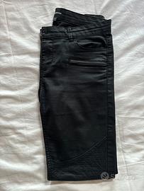 Jeans nero Stradivarius