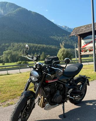 Triumph trident 660
