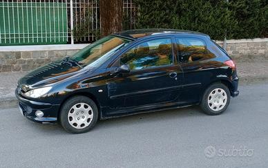 Peugeot 206 1.1i 44kw