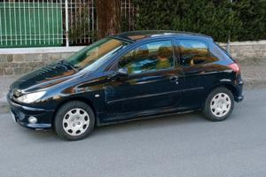 Peugeot 206 1.1i 44kw