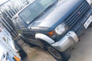 mitsubishi pajero gls 