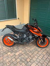 KTM 1290 Superduke R