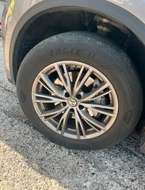 cerchi e gomme alfa romeo stelvio 235 / 60 R 18