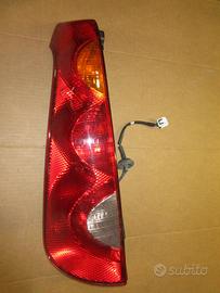 Fanale posteriore sinistro NISSAN NOTE del 2007