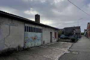 Immobile in asta di 178 m² a Serravalle a Po