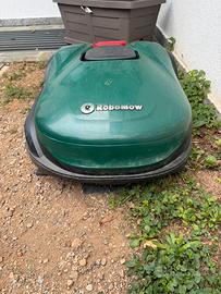 Robot tagliaerba