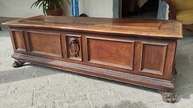 cassapanca fine 600 noce con stemma torre