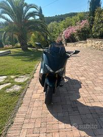 Yamaha Tmax 530 sx
