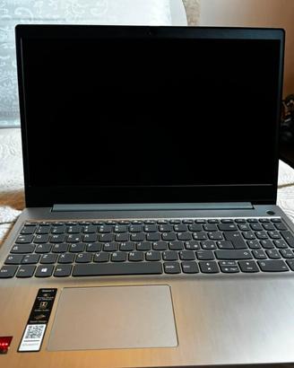 Lenovo IdeaPad 3 perfettamente funzionante